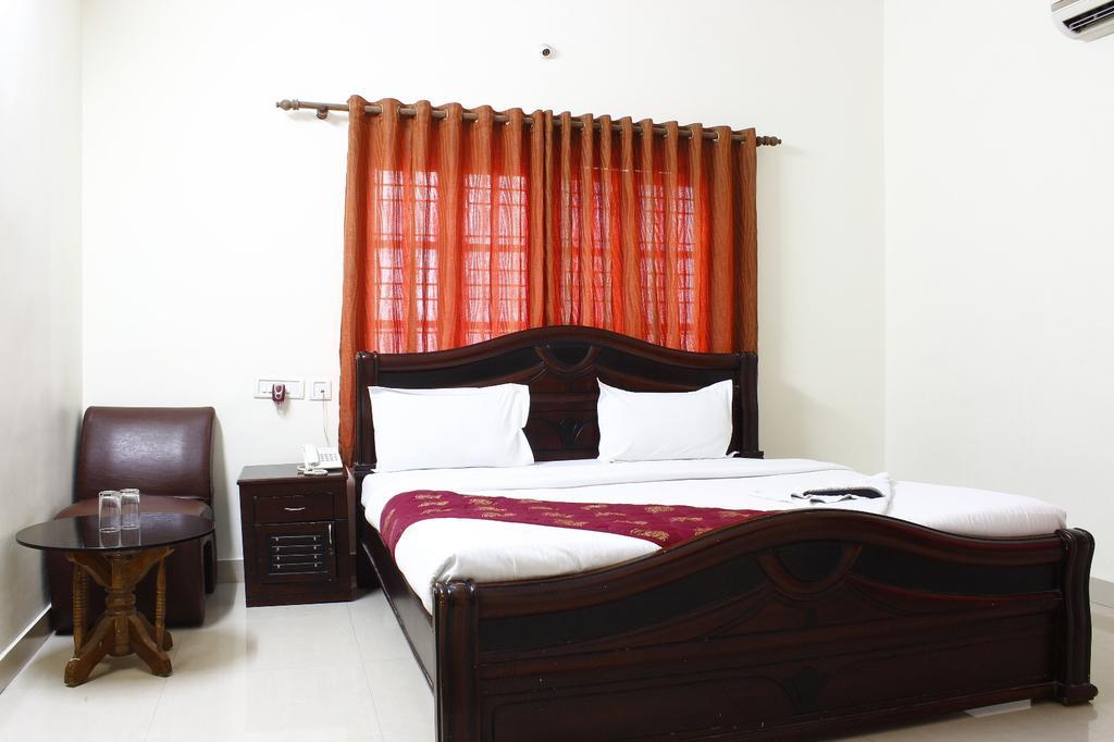 Hotel Horizon Residencia Hyderabad Exterior foto